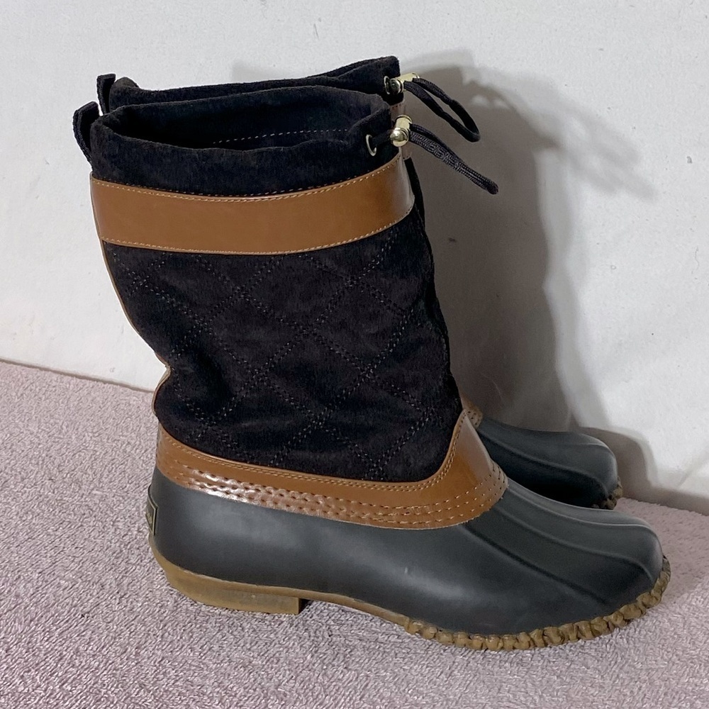 Skechers Brown Quilted Mid Calf Duck Boots 6